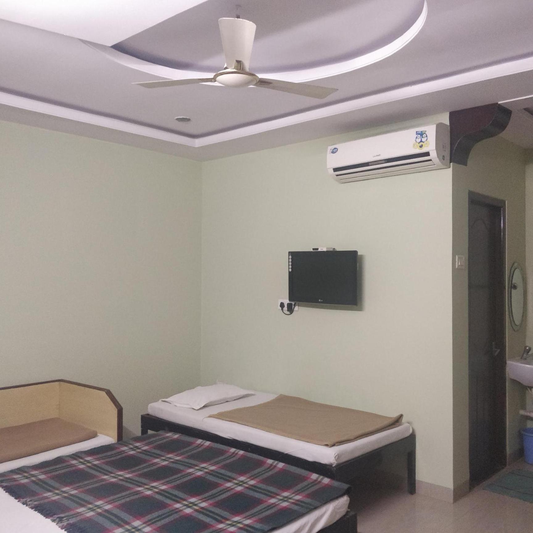 Hotel Delta Executive Shirdi Luaran gambar