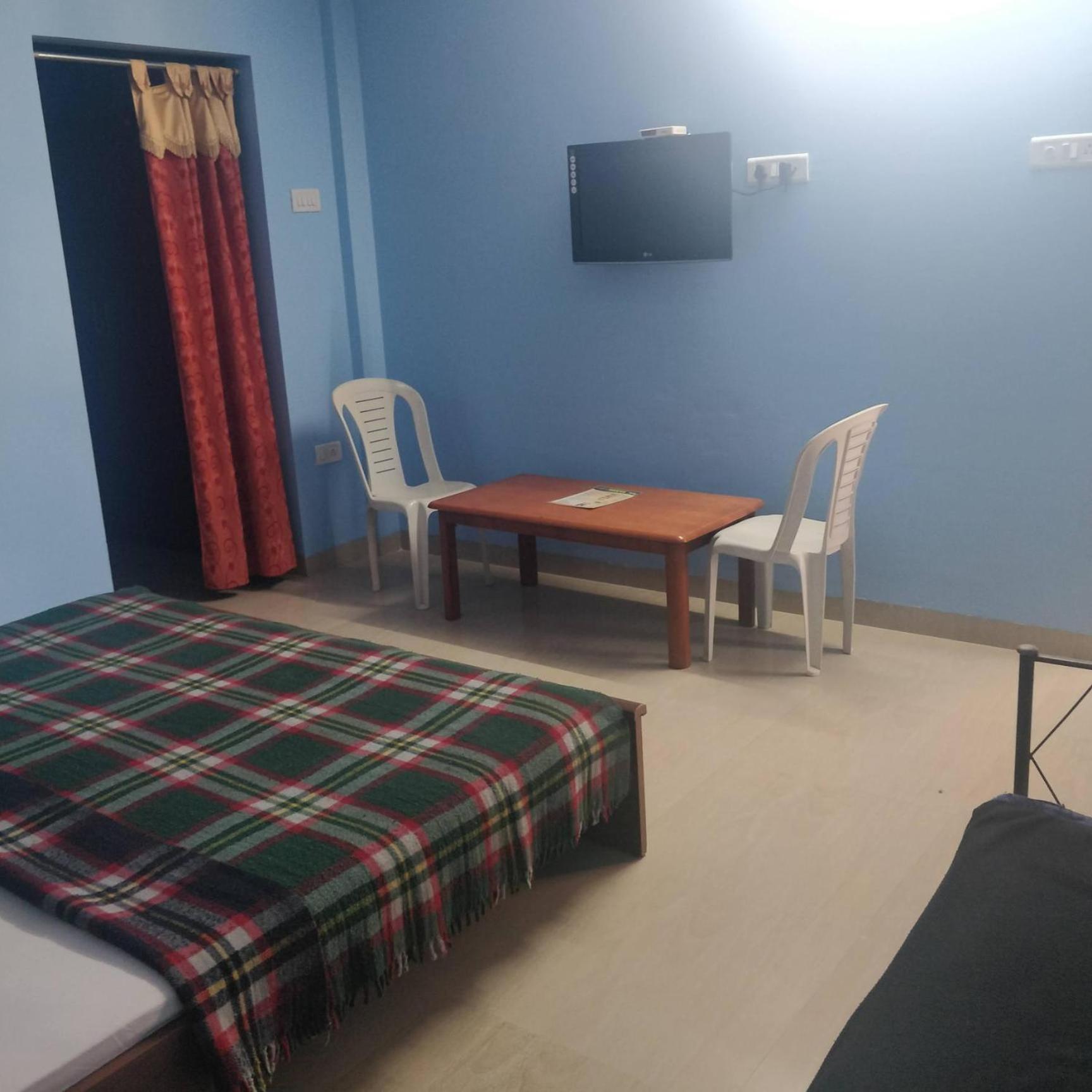 Hotel Delta Executive Shirdi Luaran gambar